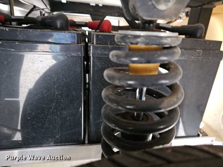 image for item OL9293 2018 Polaris Gem e6  utility vehicle