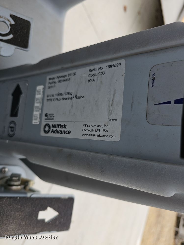 image for item OL9344 Advance Advenger 2810D  floor scrubber