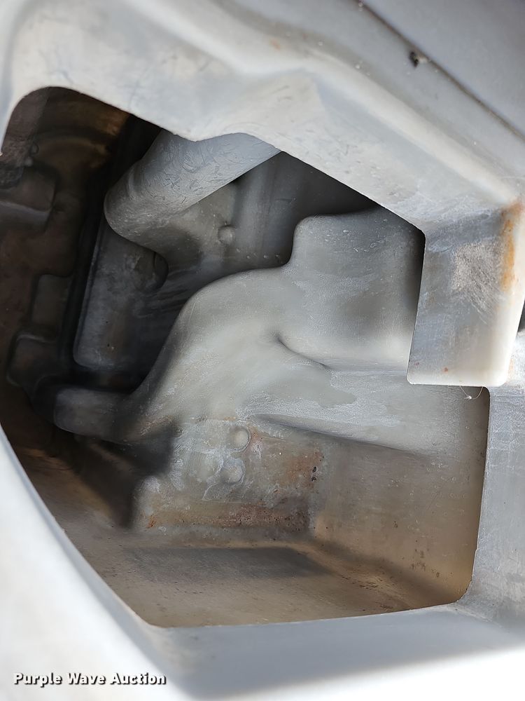 image for item OL9344 Advance Advenger 2810D  floor scrubber