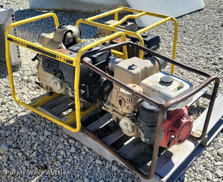 image for item ZA0379 (3) trash pumps