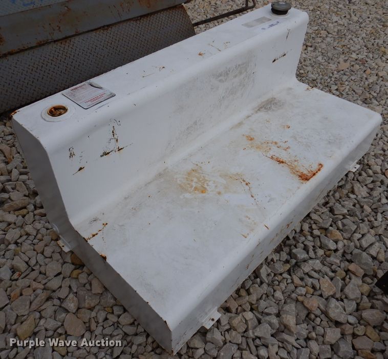 image for item ZA0380 (2) auxiliary fuel tanks