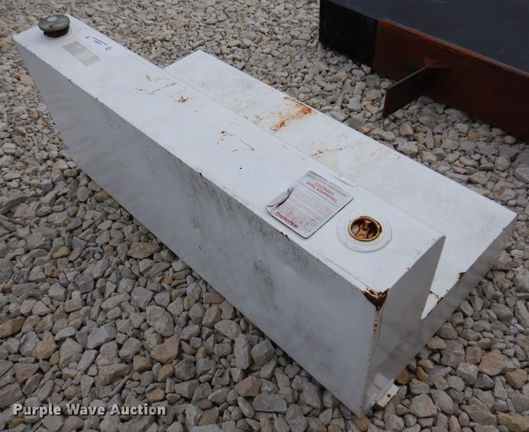 image for item ZA0380 (2) auxiliary fuel tanks