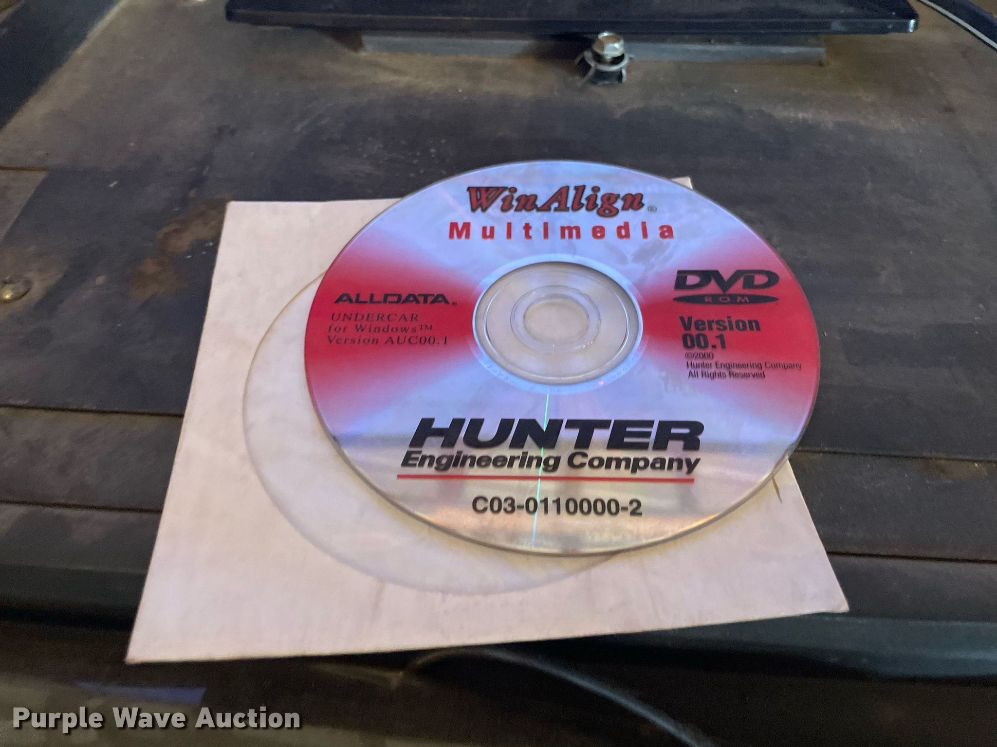 Hunter DSP400 alignment machine in McPherson, KS Item NX9935 for sale
