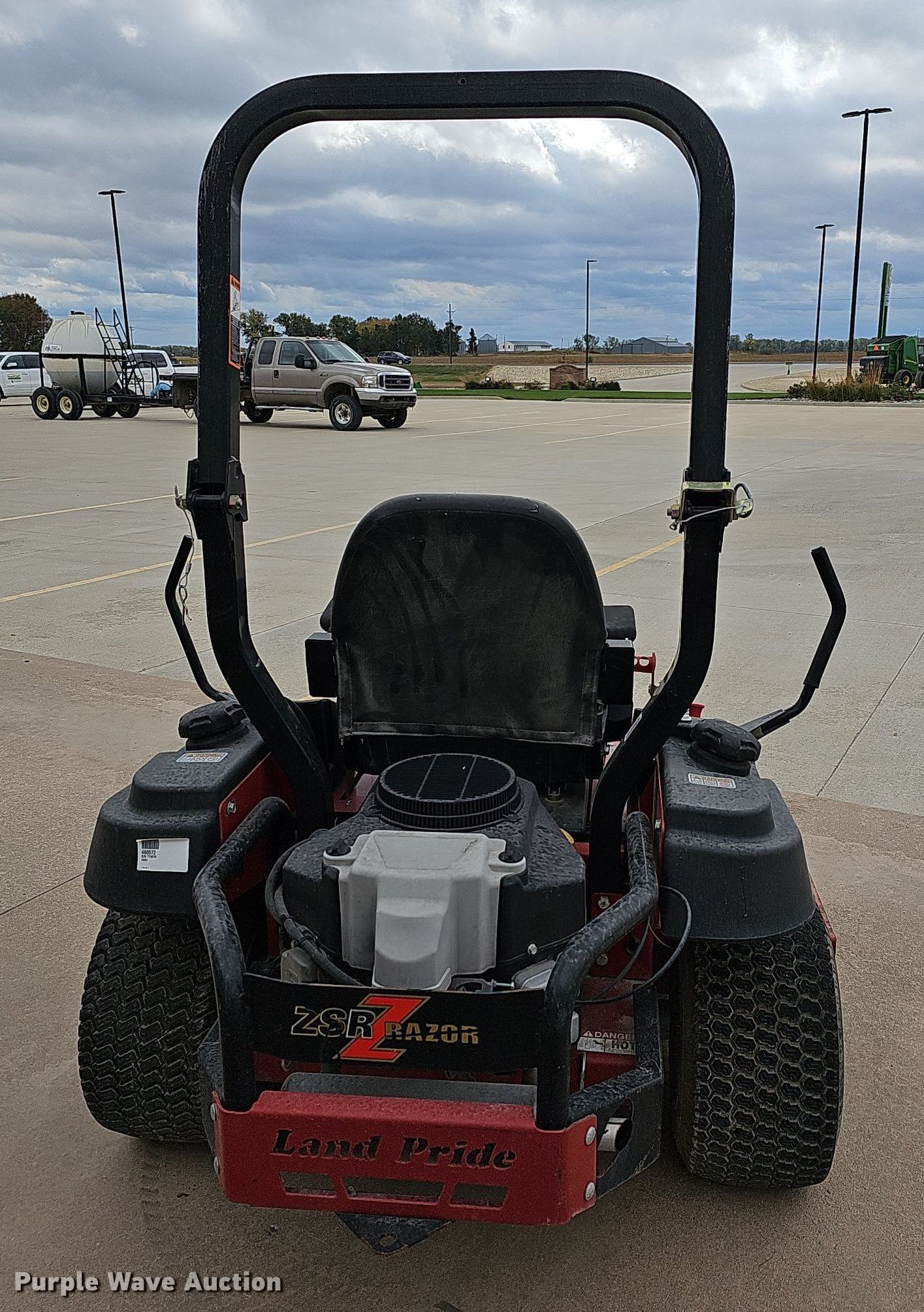 Land Pride ZSR Razor ZTR lawn mower in Clay Center, KS Item OL9278