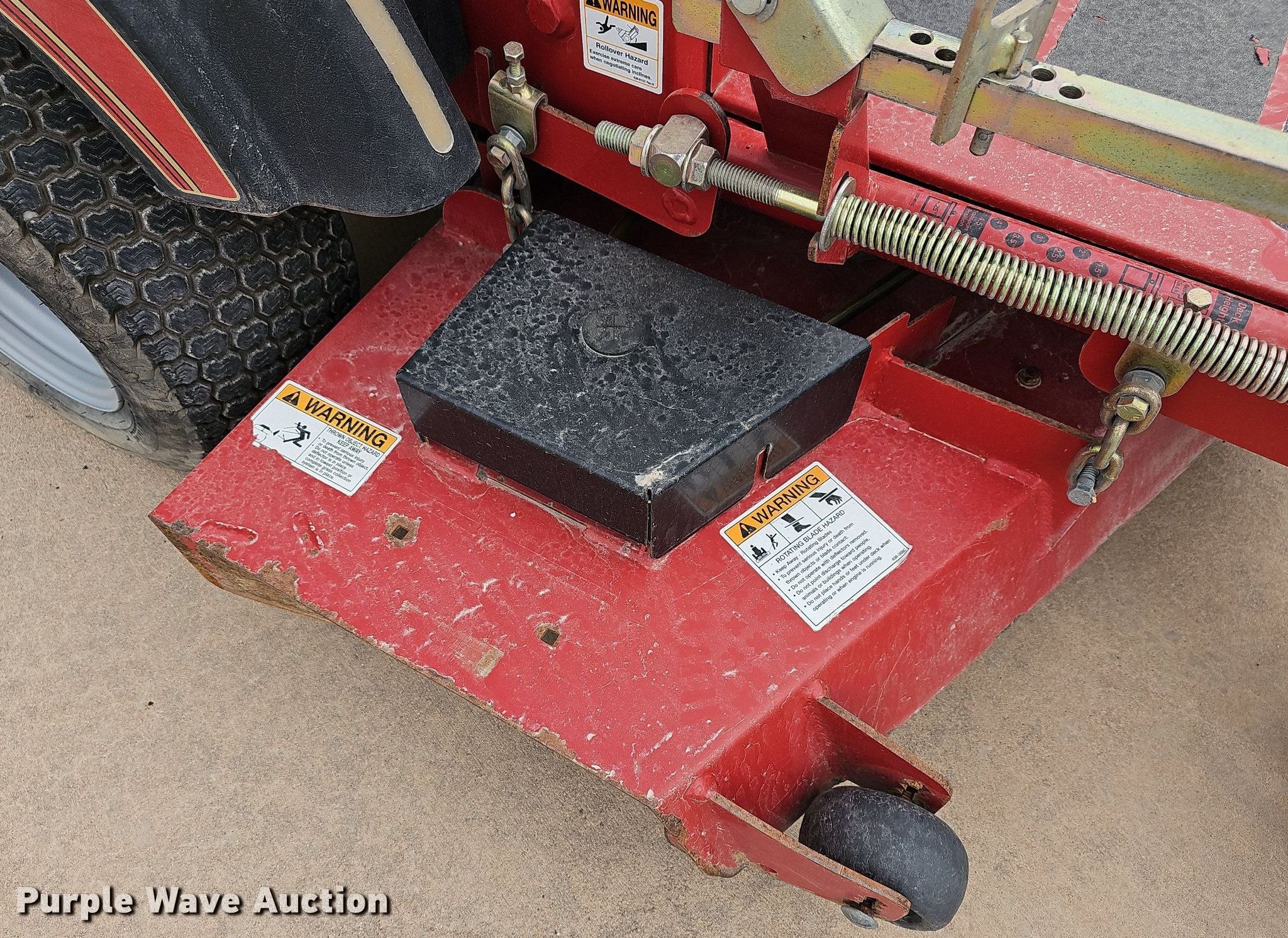 Land Pride ZSR Razor ZTR lawn mower in Clay Center, KS Item OL9278