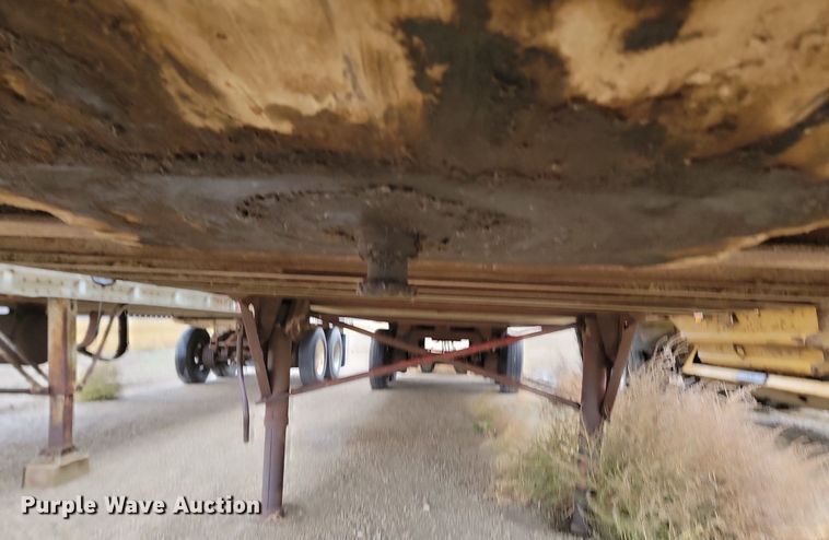 image for item AF9382 1977 Utiliity  mobile office