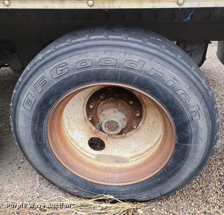 image for item AF9382 1977 Utiliity  mobile office