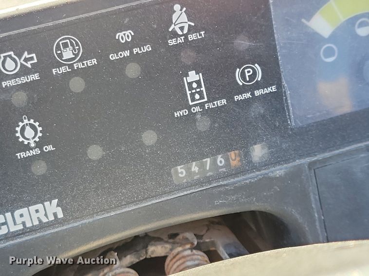 image for item DA7217 Clark CGP40  forklift