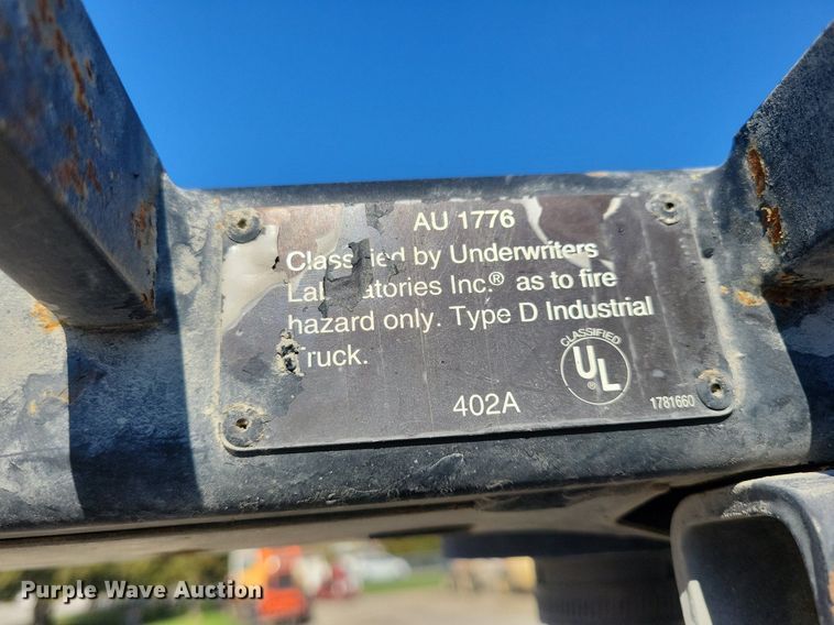 image for item DA7217 Clark CGP40  forklift