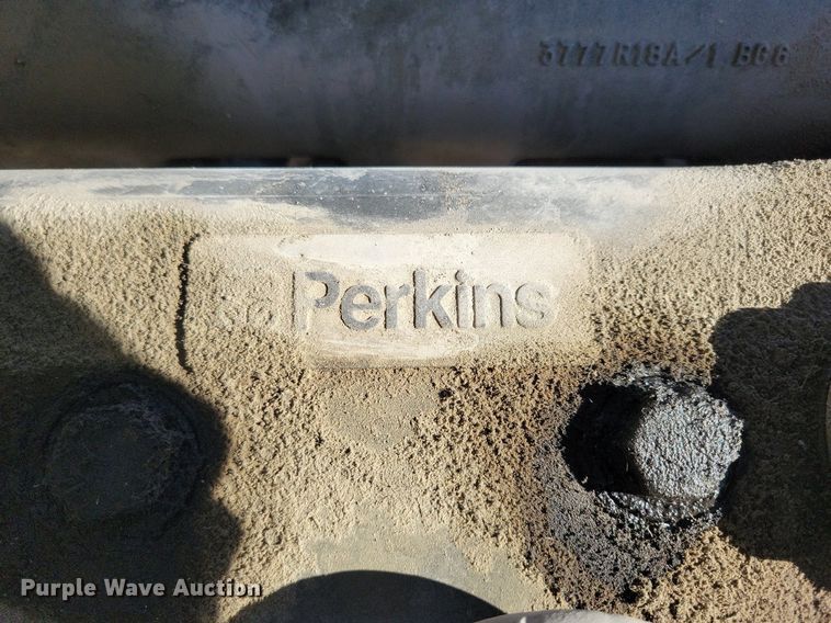 image for item DA7217 Clark CGP40  forklift