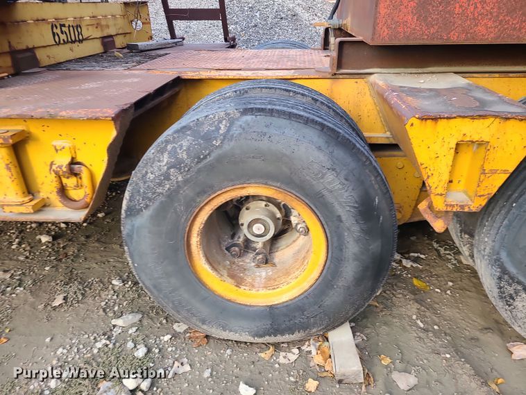 image for item DI3037 1978 Hyster IR50TL3-T1  flatbed trailer