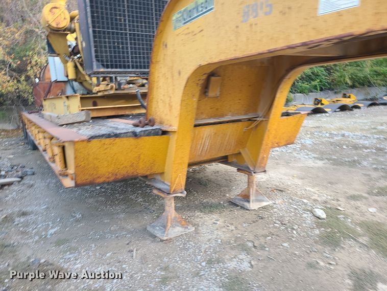 image for item DI3037 1978 Hyster IR50TL3-T1  flatbed trailer