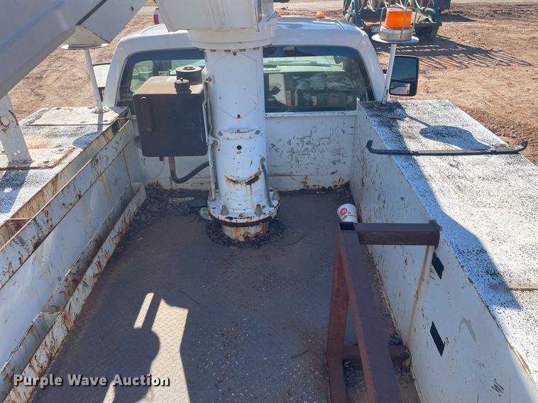 image for item DI3640 2008 Ford F550 Super Duty  bucket truck
