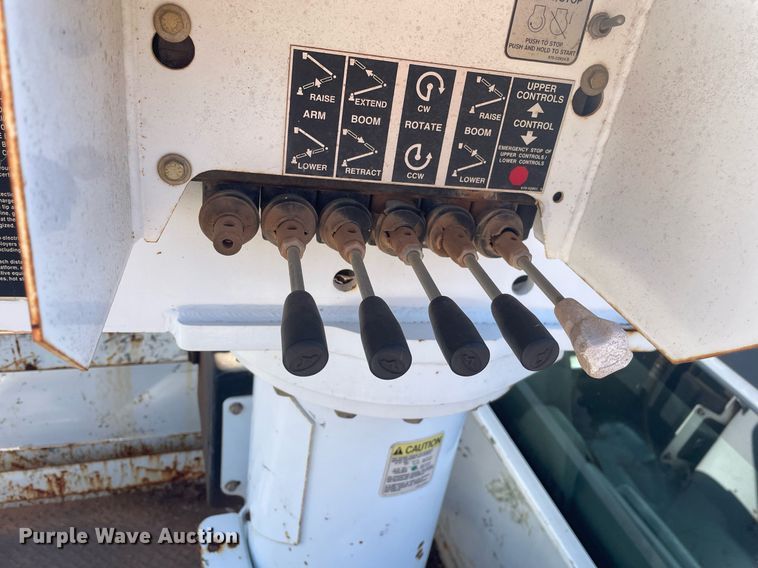 image for item DI3640 2008 Ford F550 Super Duty  bucket truck