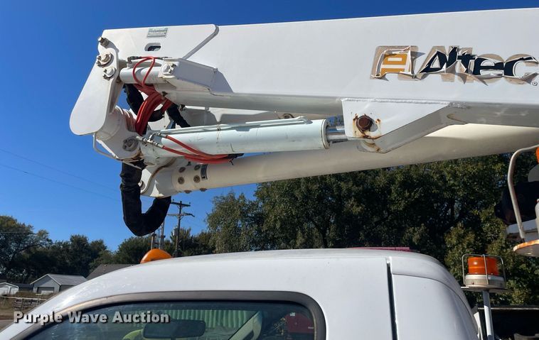 image for item DI3640 2008 Ford F550 Super Duty  bucket truck