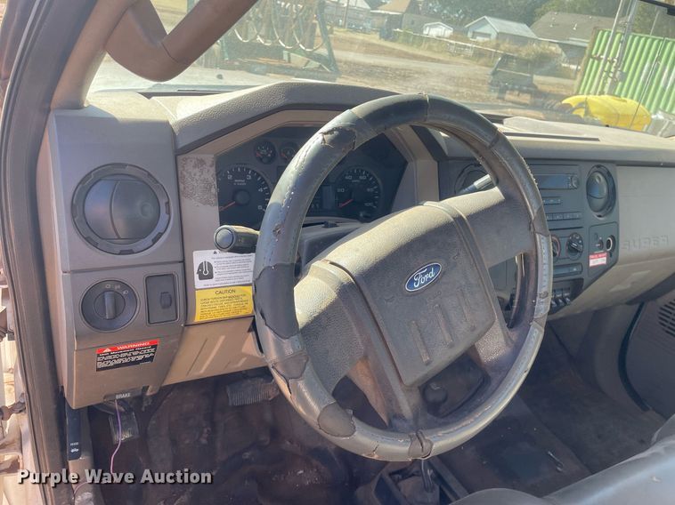 image for item DI3640 2008 Ford F550 Super Duty  bucket truck