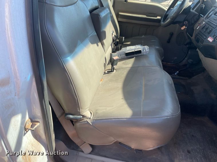 image for item DI3640 2008 Ford F550 Super Duty  bucket truck