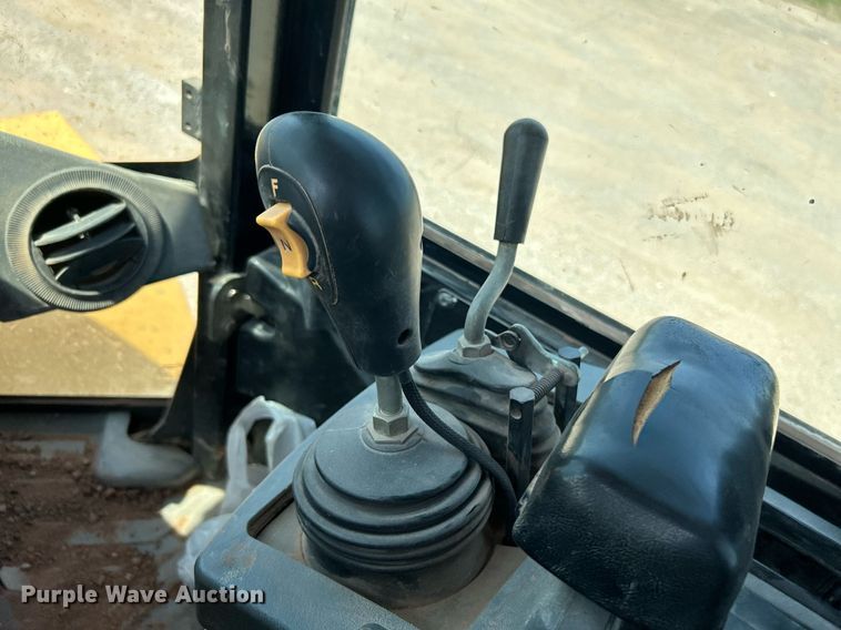 image for item DJ6270 2005 Caterpillar 938G Series 2  wheel loader