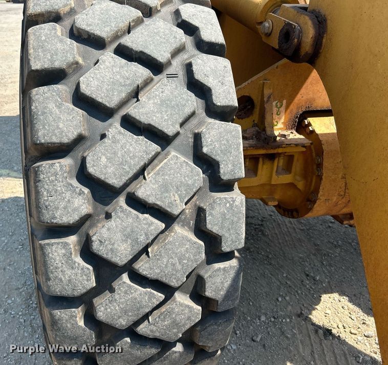 image for item DJ6270 2005 Caterpillar 938G Series 2  wheel loader