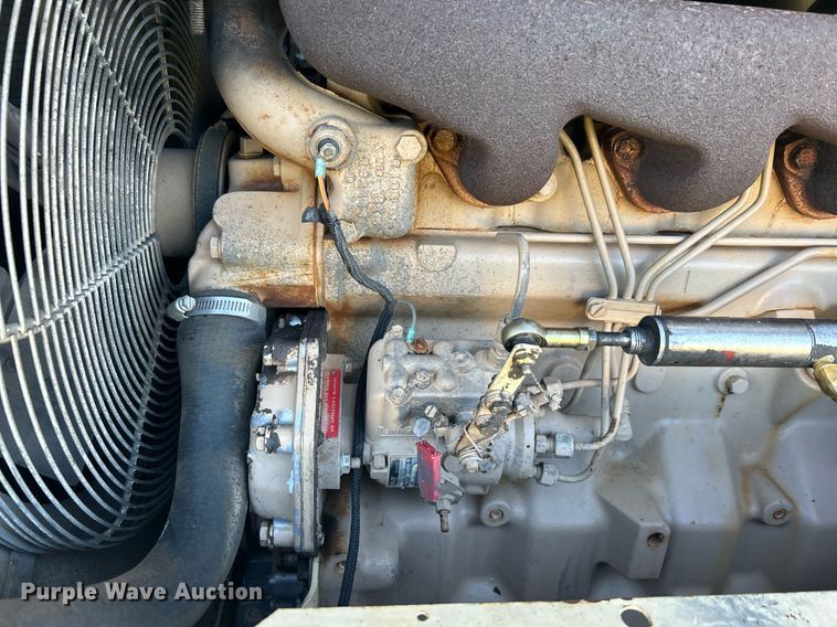 image for item DJ6357 1993 Ingersoll Rand P185CWJD  air compressor