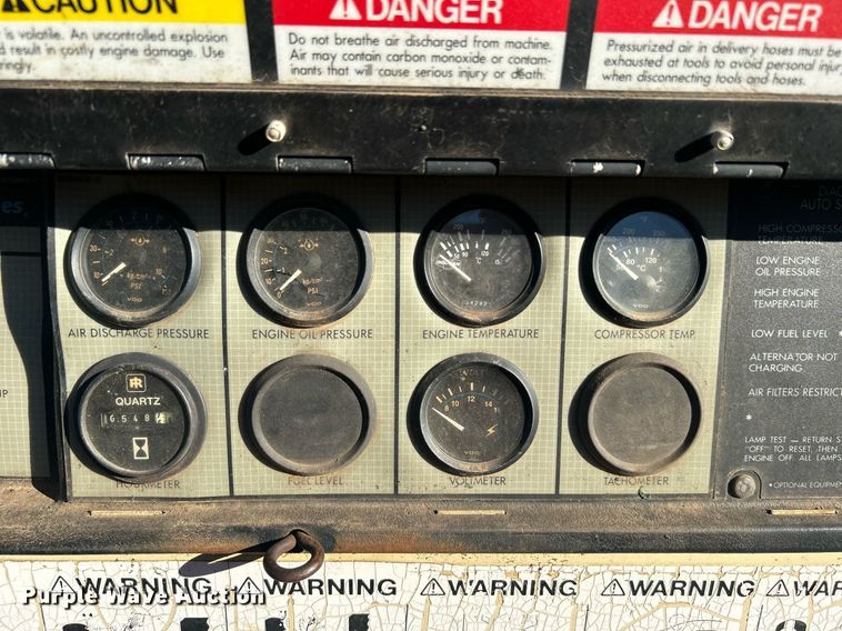 image for item DJ6357 1993 Ingersoll Rand P185CWJD  air compressor