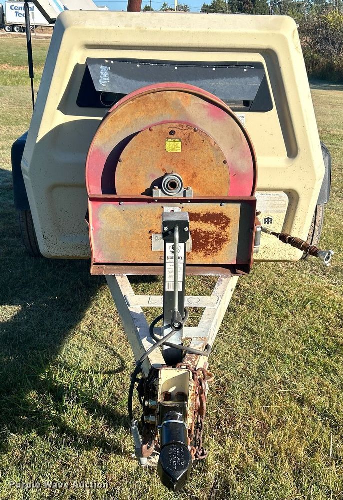 image for item DJ6357 1993 Ingersoll Rand P185CWJD  air compressor