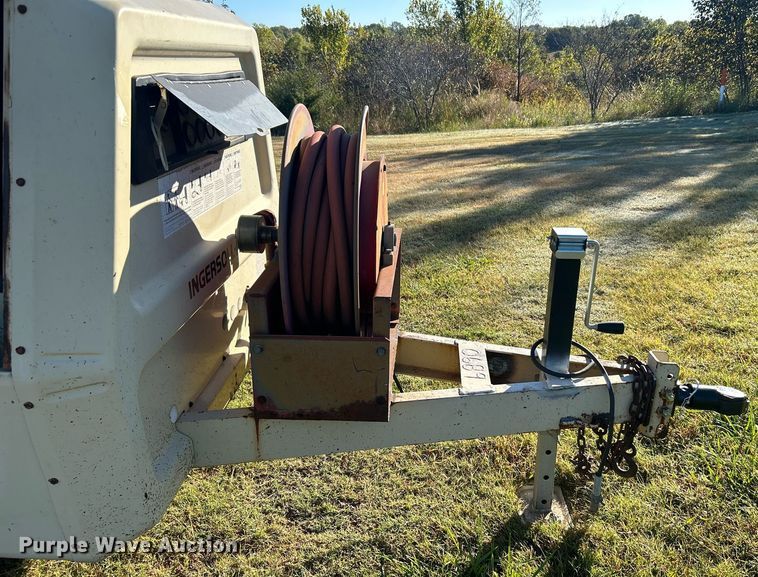 image for item DJ6357 1993 Ingersoll Rand P185CWJD  air compressor