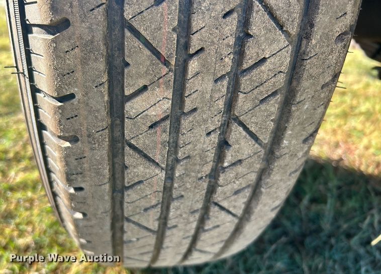 image for item DJ6357 1993 Ingersoll Rand P185CWJD  air compressor