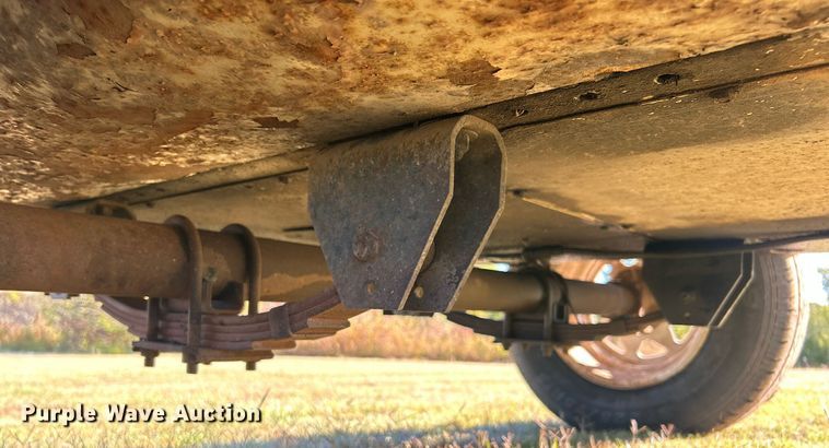 image for item DJ6357 1993 Ingersoll Rand P185CWJD  air compressor