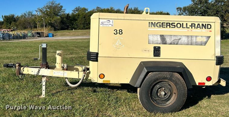image for item DJ6358 1999 Ingersoll Rand P185WJD  air compressor