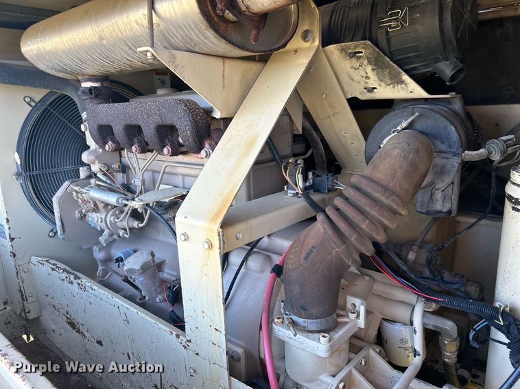 image for item DJ6358 1999 Ingersoll Rand P185WJD  air compressor