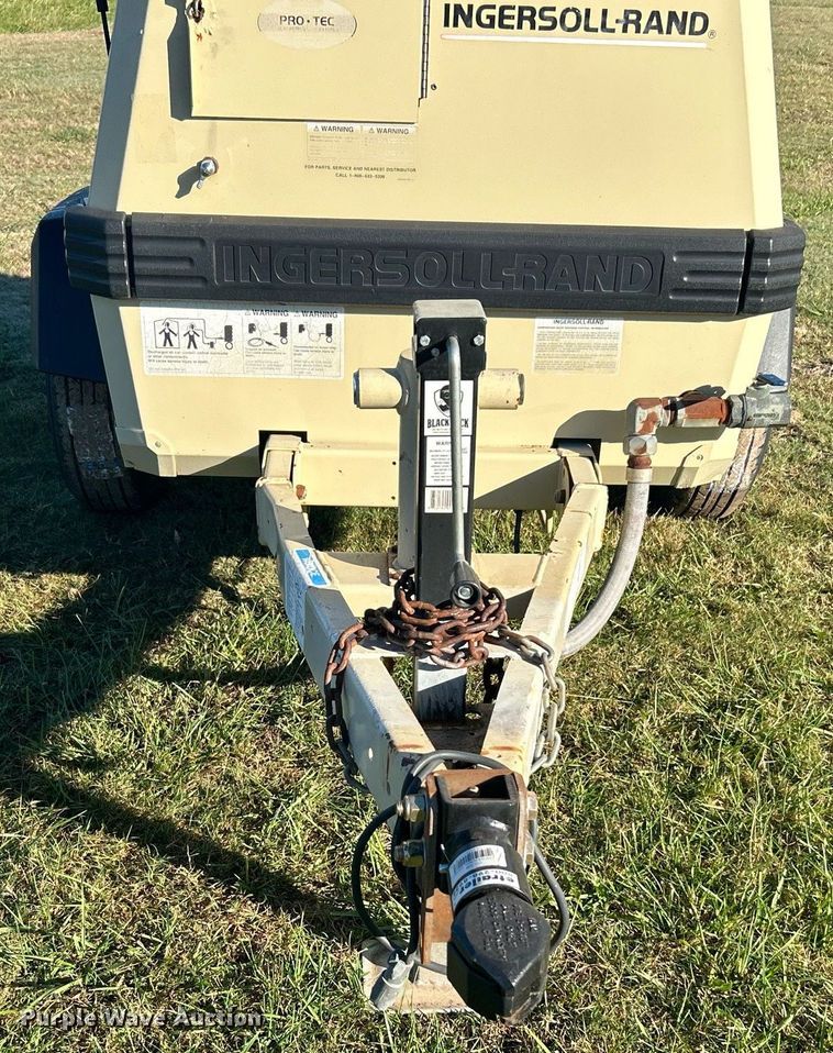 image for item DJ6358 1999 Ingersoll Rand P185WJD  air compressor