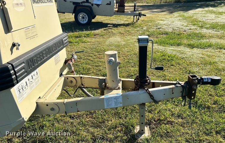 image for item DJ6358 1999 Ingersoll Rand P185WJD  air compressor