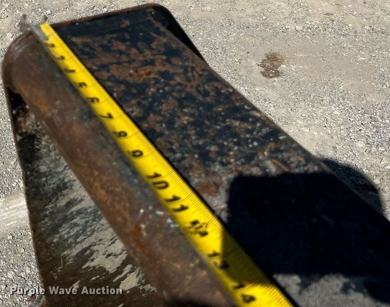 image for item DJ6369 2015 Caterpillar 420F2 IT  backhoe