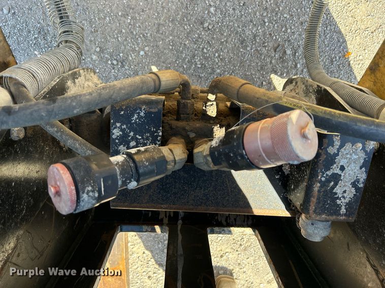 image for item DJ6369 2015 Caterpillar 420F2 IT  backhoe