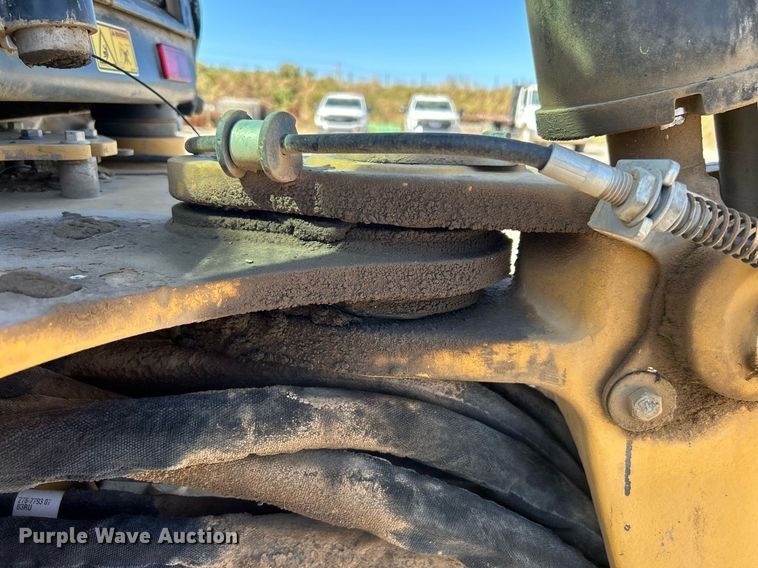 image for item DJ6369 2015 Caterpillar 420F2 IT  backhoe