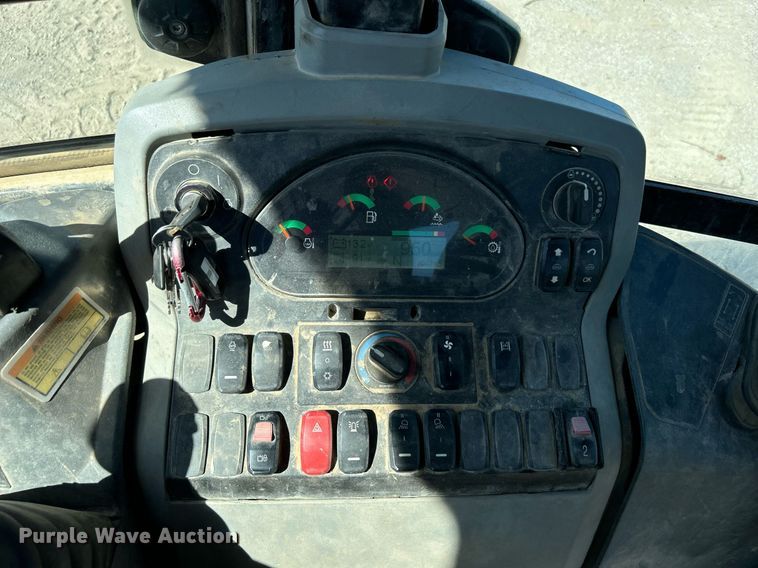 image for item DJ6369 2015 Caterpillar 420F2 IT  backhoe