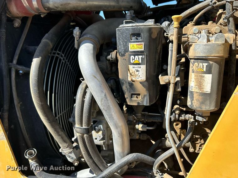 image for item DJ6369 2015 Caterpillar 420F2 IT  backhoe