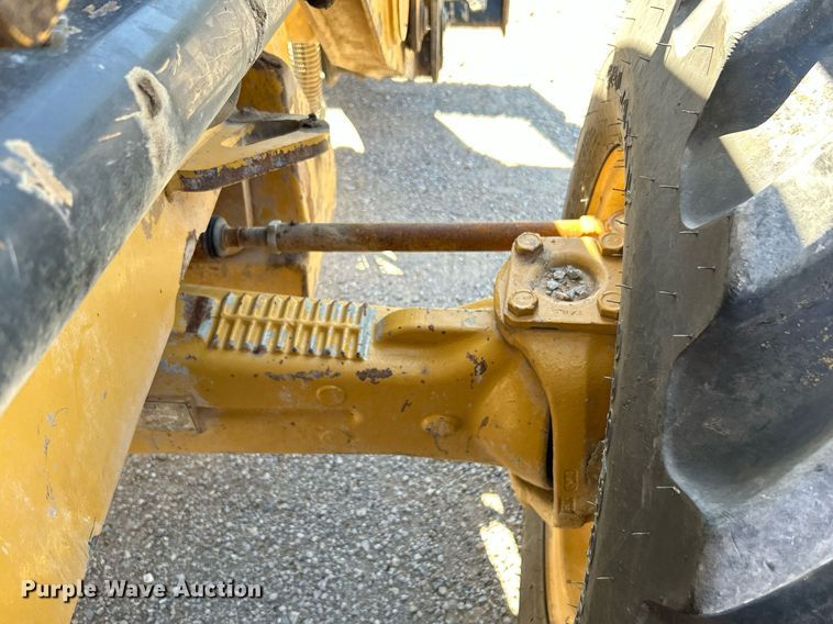 image for item DJ6369 2015 Caterpillar 420F2 IT  backhoe