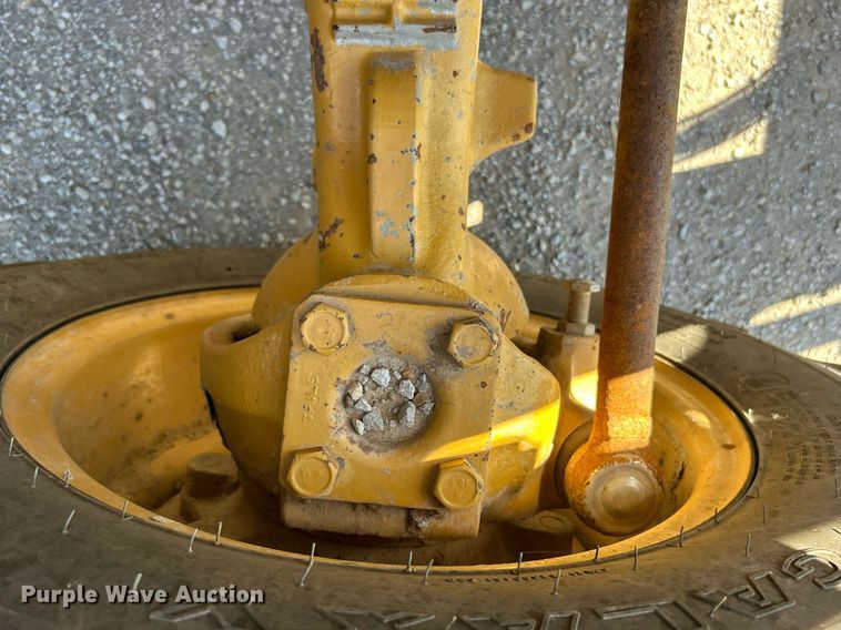 image for item DJ6369 2015 Caterpillar 420F2 IT  backhoe