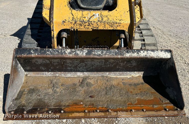 image for item DJ6370 2015 Caterpillar 289D  tracked skid steer loader