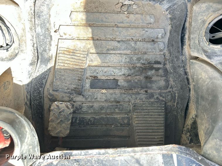 image for item DJ6370 2015 Caterpillar 289D  tracked skid steer loader