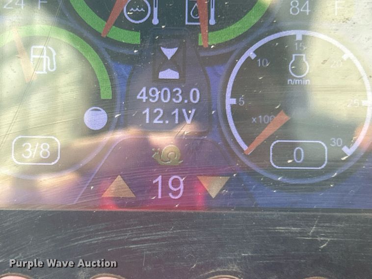 image for item DJ6370 2015 Caterpillar 289D  tracked skid steer loader