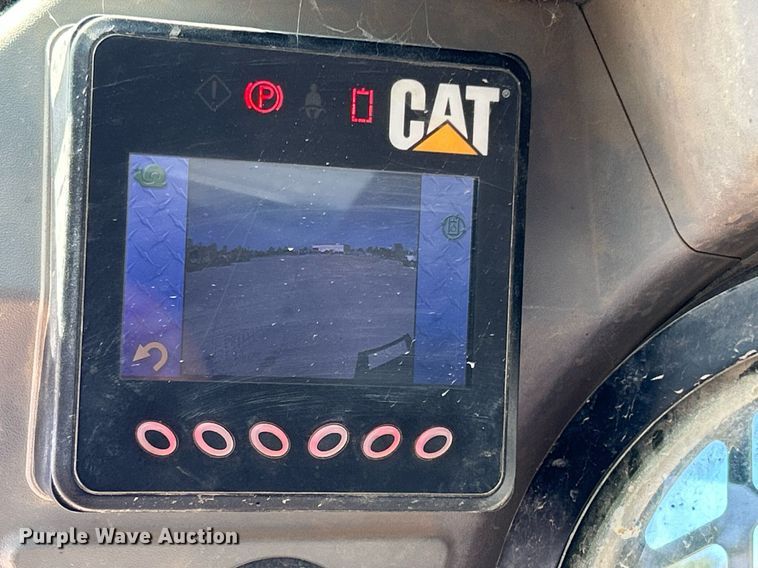 image for item DJ6370 2015 Caterpillar 289D  tracked skid steer loader