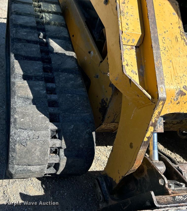 image for item DJ6370 2015 Caterpillar 289D  tracked skid steer loader