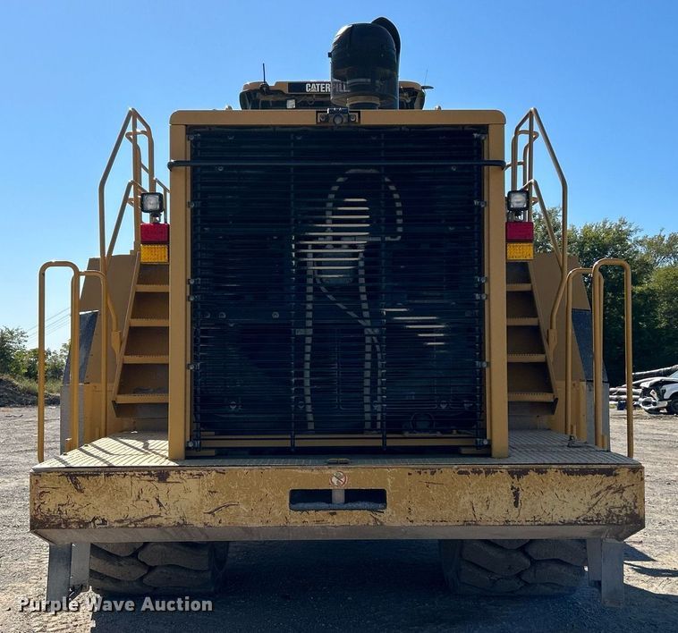 image for item DJ6372 2013 Caterpillar 988H  wheel loader