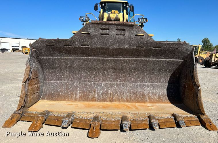 image for item DJ6372 2013 Caterpillar 988H  wheel loader
