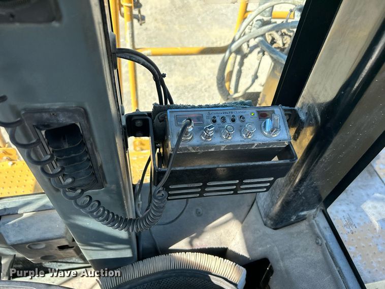 image for item DJ6372 2013 Caterpillar 988H  wheel loader