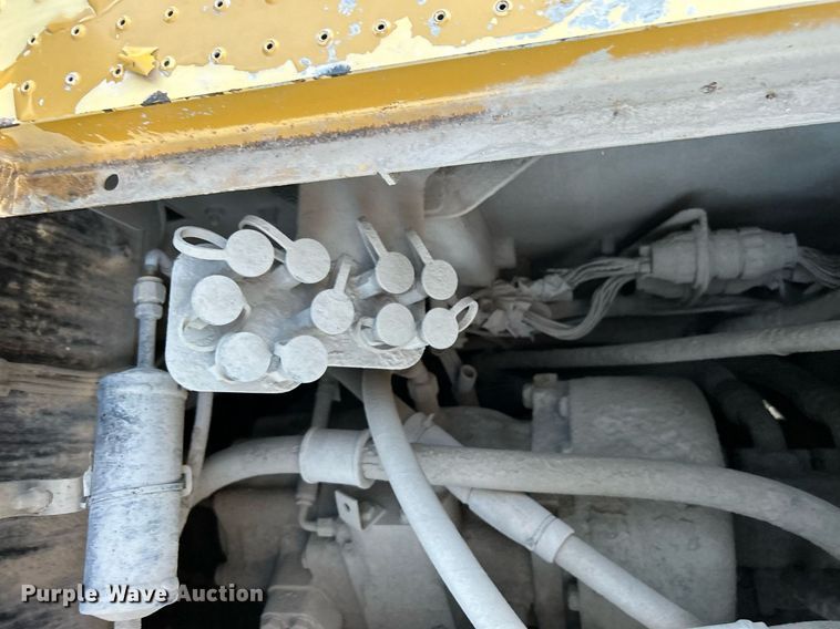 image for item DJ6372 2013 Caterpillar 988H  wheel loader