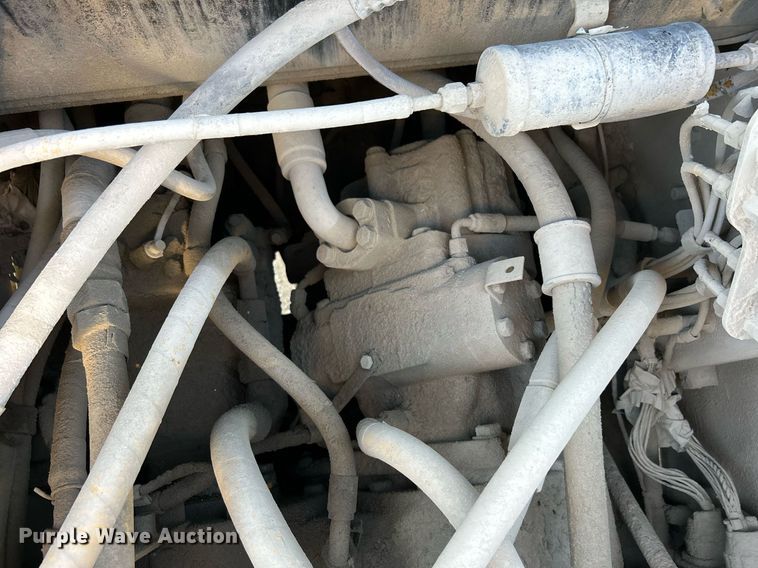 image for item DJ6372 2013 Caterpillar 988H  wheel loader